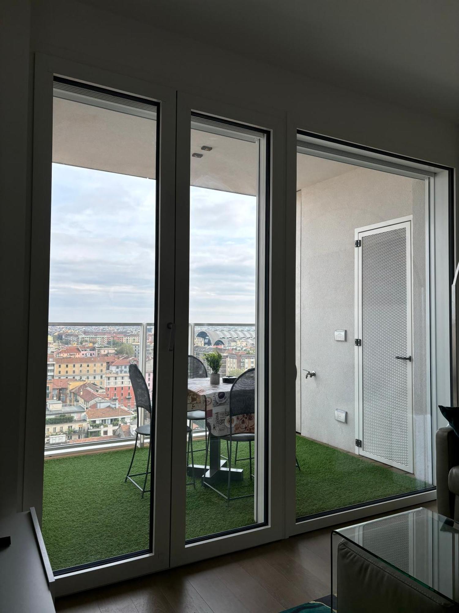 Torre Milano Skyview Suite Gym Pool & Rooftop المظهر الخارجي الصورة